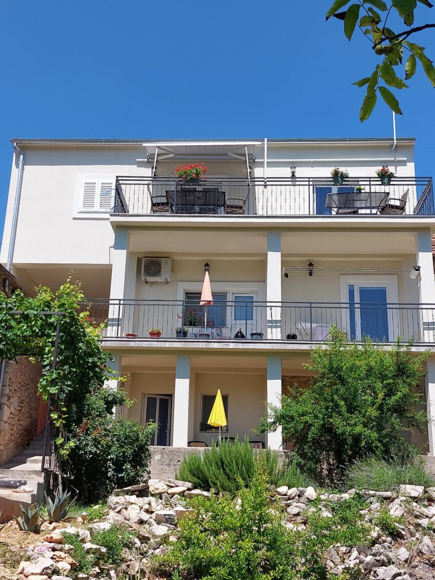 Gold Apartments Skradin Exterior photo